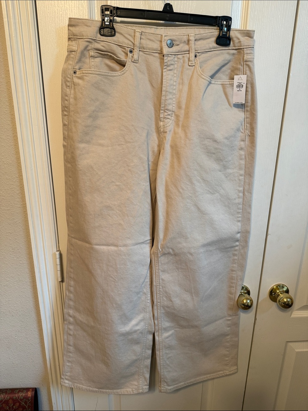 Old Navy Light Beige Relaxed Wide-Leg Jeans
